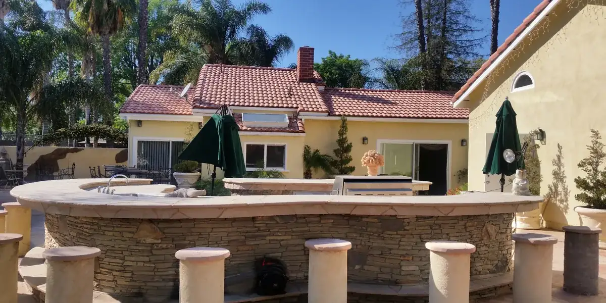 Stone patio pavers