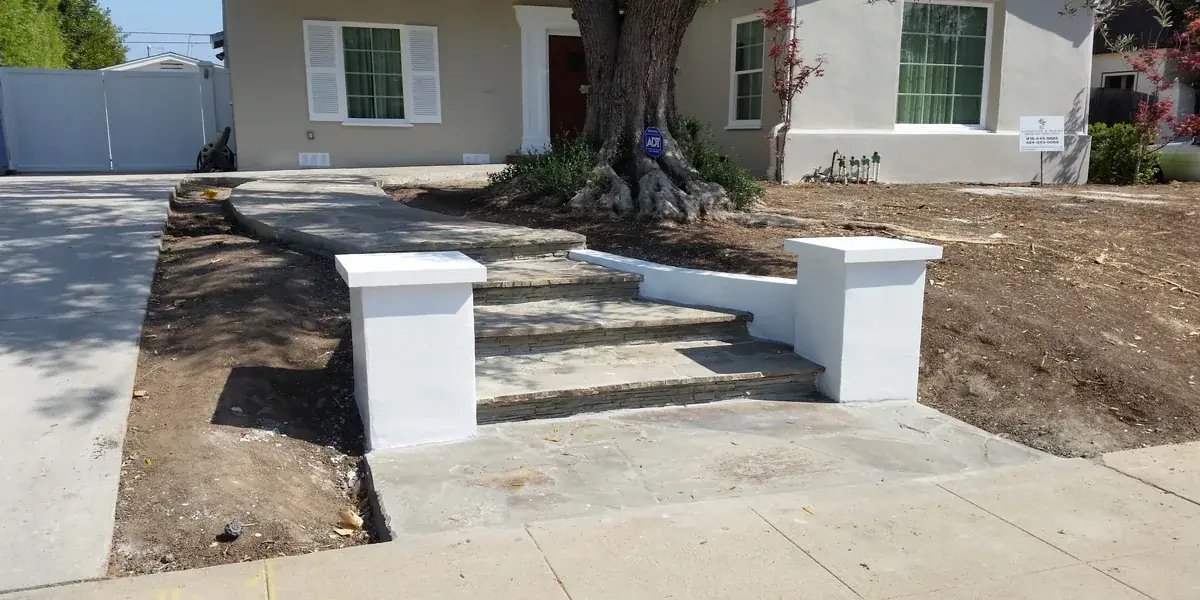 Stucco finish on modern home
