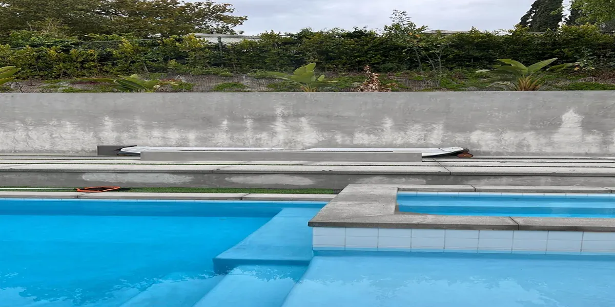 Stucco finish on modern home