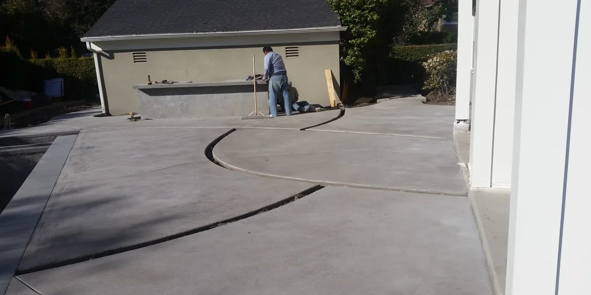 Engineered CMU structural retaining block wall